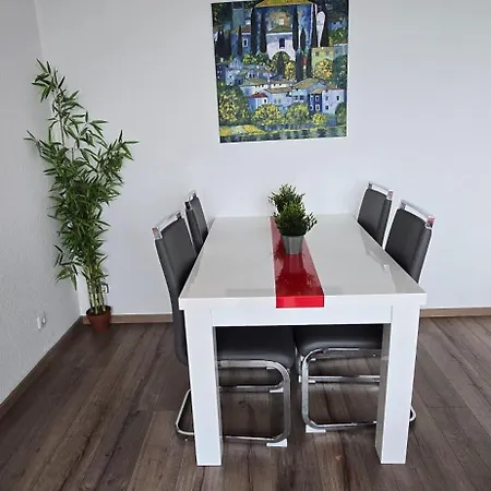 Let's Relaxx 2-rooms Free Parking *